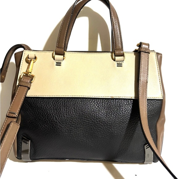 Marc by Marc Jacob’s Elegant Black and Cream  satchel Handbag - Picture 2 of 12